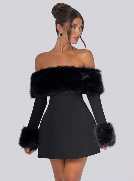 La Valeria — robe mini bardot plumes