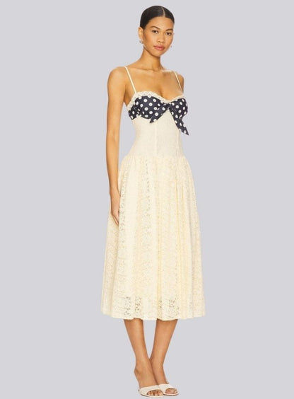 Vestido Colette Retro Crema – Lazo Bustier de Lunares