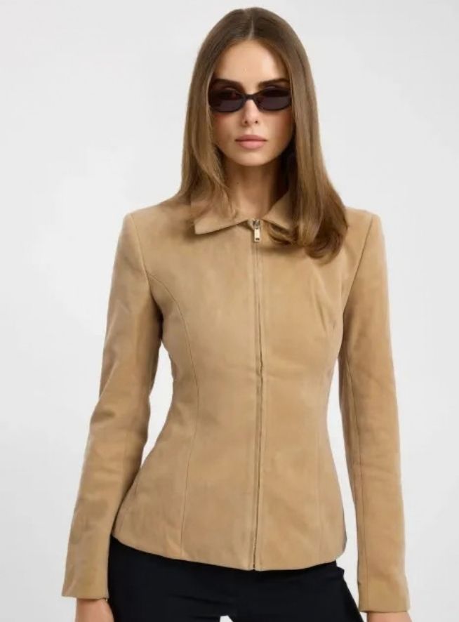 Veste Solenne