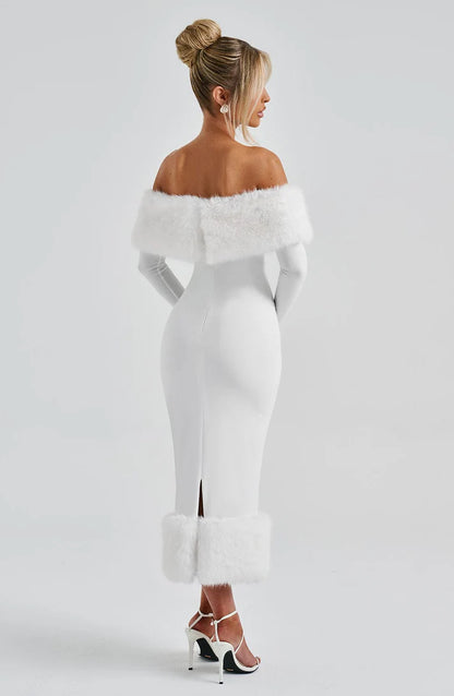 Robe Élodie – Blanche Élégance