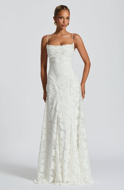 Robe Francesca – Aurayne Grâce Ivoire